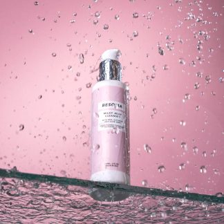 Light-Weight Dry Skin Cleanser, 150ml